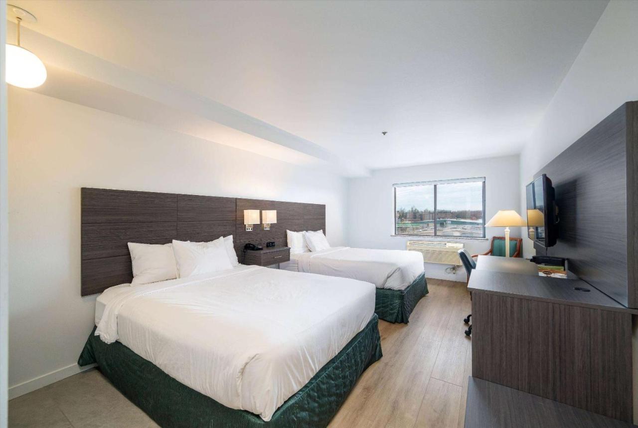 Baymont Inn & Suites By Wyndham Bellingham Extérieur photo