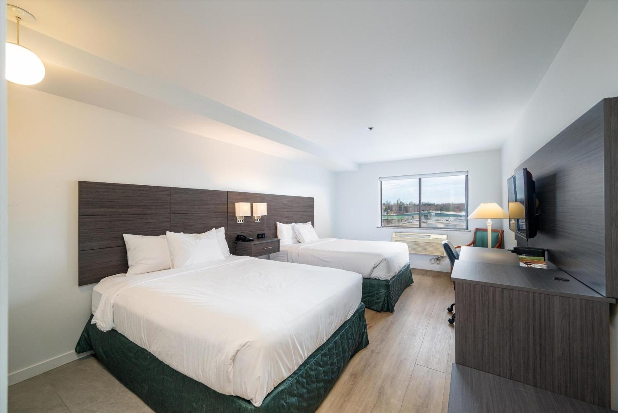 Baymont Inn & Suites By Wyndham Bellingham Extérieur photo